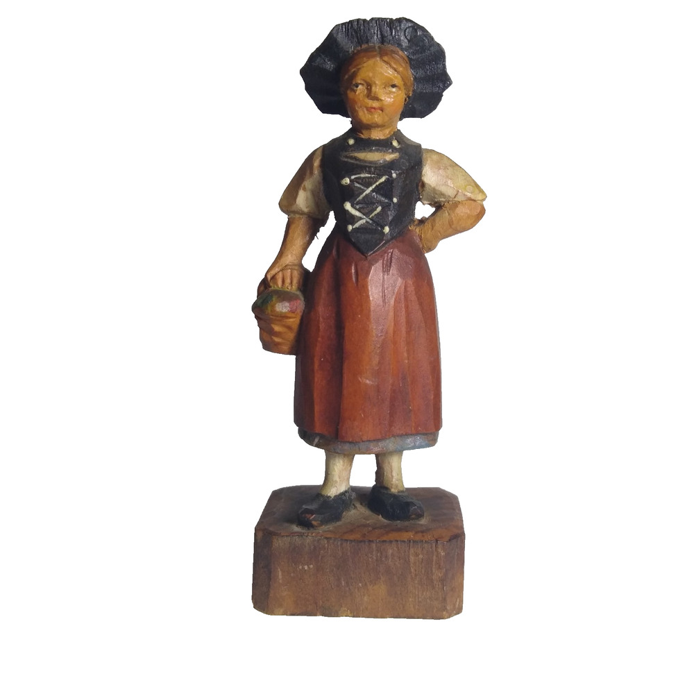 ANRI Vintage Folk Art Figurine Hand-Carved Wood Bavarian Woman Italy 4" Figure